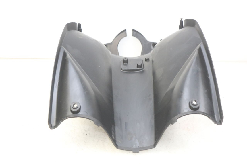 photo de INNER FAIRING PEUGEOT KISBEE 4T 50 (2010 - 2017) - Fixing points details