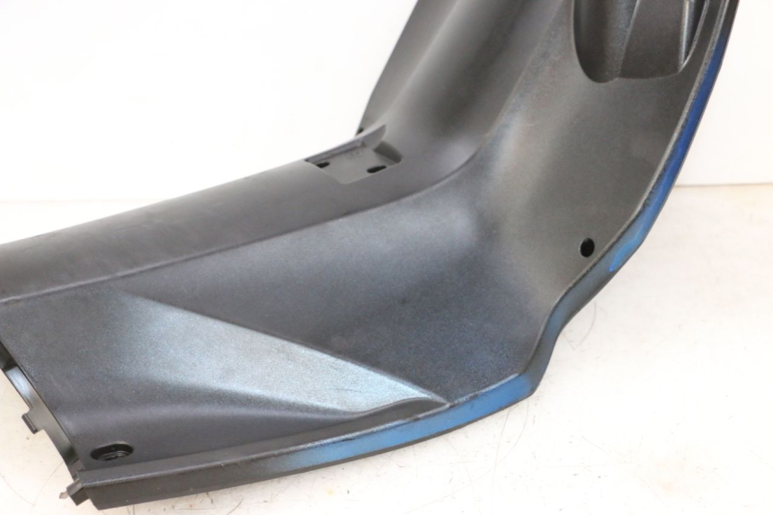 photo de INNER FAIRING PEUGEOT KISBEE 4T 50 (2010 - 2017) - Additional view of the item