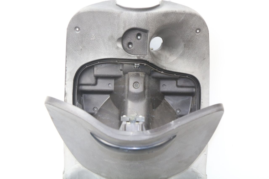 photo de INNER LEGSHIELD PIAGGIO LIBERTY 2T 50 (2009 - 2013) - Zoom on usage condition