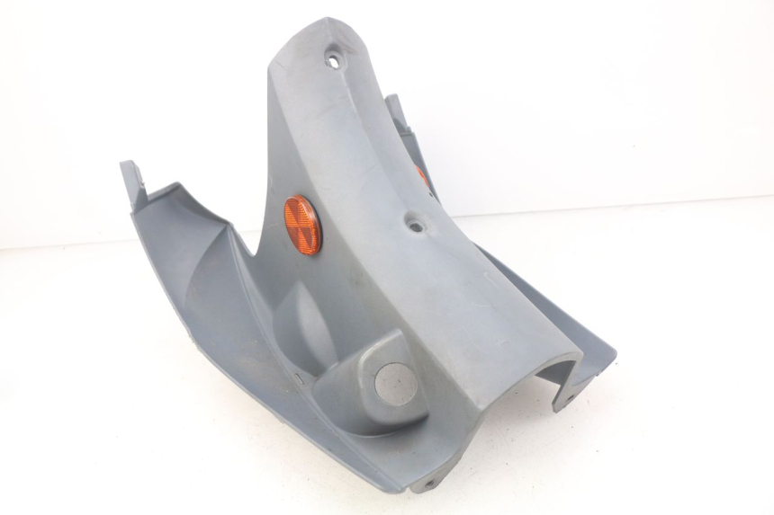 photo de INNER FAIRING PEUGEOT LUDIX 50 (2008 - 2017) - Fixing points details