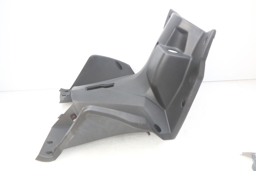 photo de INNER FAIRING EUROCKA MATADOR 4T 50 (2010 - 2016) - Zoom on usage condition