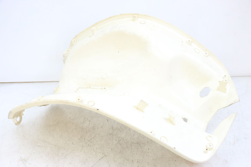 photo de INNER LEGSHIELD SYM MIO 50 (2011 - 2017) - Zoom on usage condition