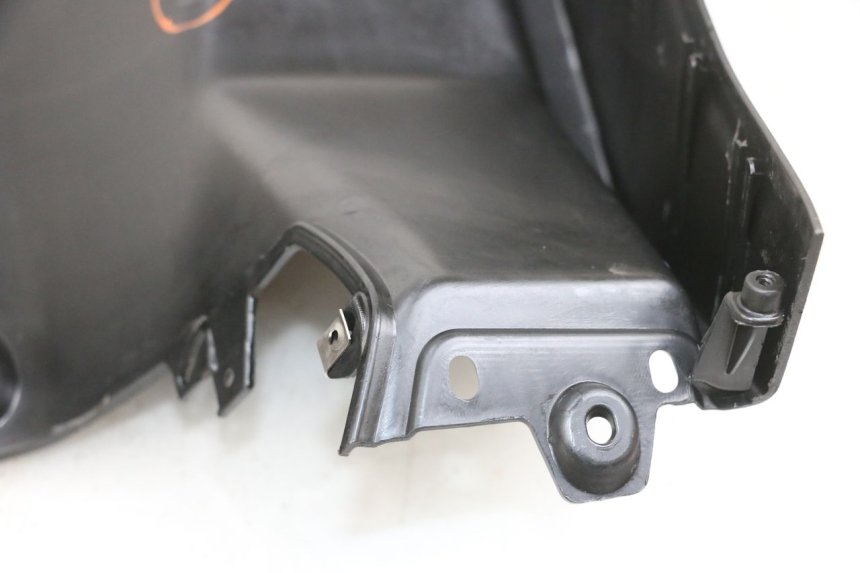 photo de INNER LEGSHIELD PIAGGIO MP3 500 (2016 - 2018) - Zoom on usage condition