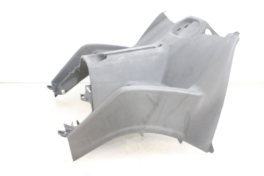 photo de INNER LEGSHIELD PIAGGIO MP3 RL 250 (2006 - 2010) - Alternative perspective
