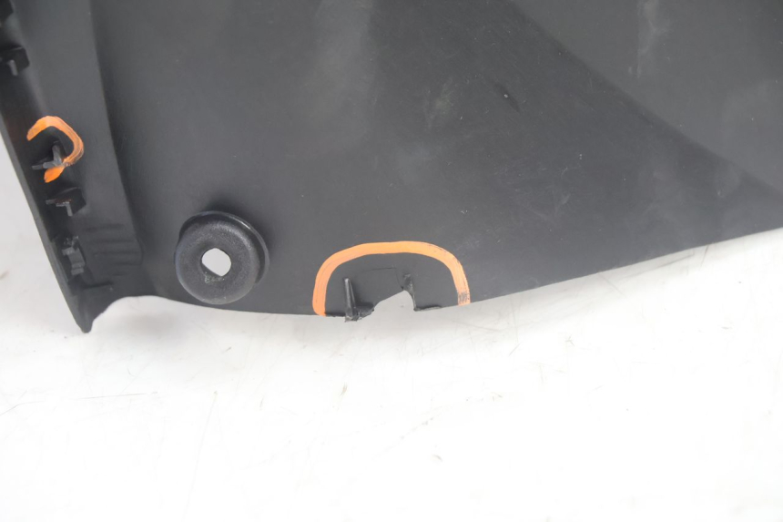 photo de INNER LEGSHIELD YAMAHA NEO'S NEOS 2T 50 (1998 - 2007) - Detailed visual inspection
