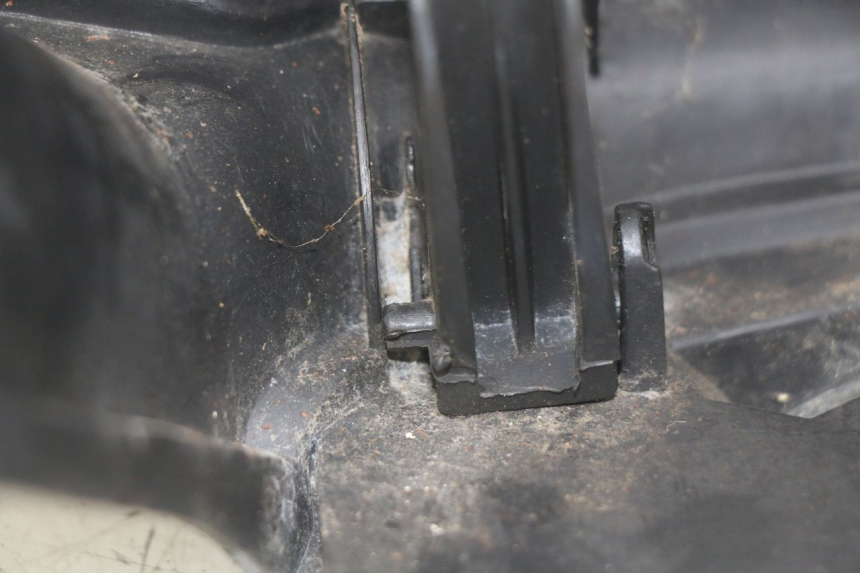 photo de INNER APRON SELECT UP OCTALIS 125 (2007 - 2012) - Zoom on usage condition