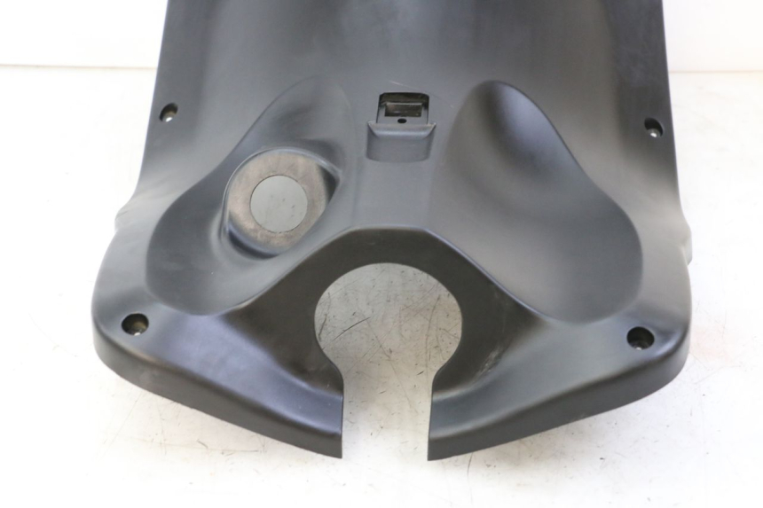 photo de INNER LEGSHIELD MBK OVETTO ONE 2T 50 (2013 - 2017) - Fixing points details