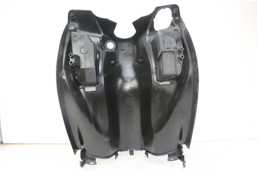 photo de INNER LEGSHIELD PEUGEOT ELYSTAR 125 (2002 - 2007) - Alternative perspective