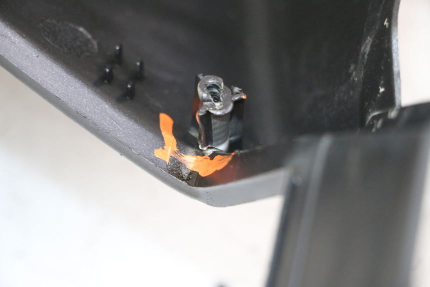 photo de INNER LEGSHIELD PEUGEOT SATELIS 125 (2013 - 2018) - Markings and original references