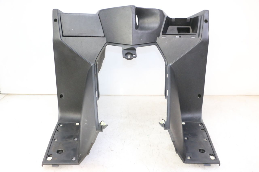 photo de INNER LEGSHIELD PEUGEOT SATELIS 125 (2013 - 2018) - Main view