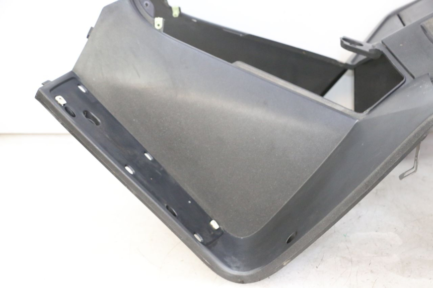 photo de INNER LEGSHIELD PEUGEOT SATELIS 125 (2013 - 2018) - Supplementary product photo