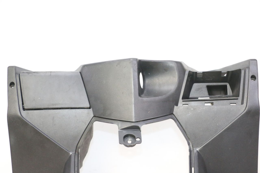 photo de INNER LEGSHIELD PEUGEOT SATELIS 125 (2013 - 2018) - Spare part profile view