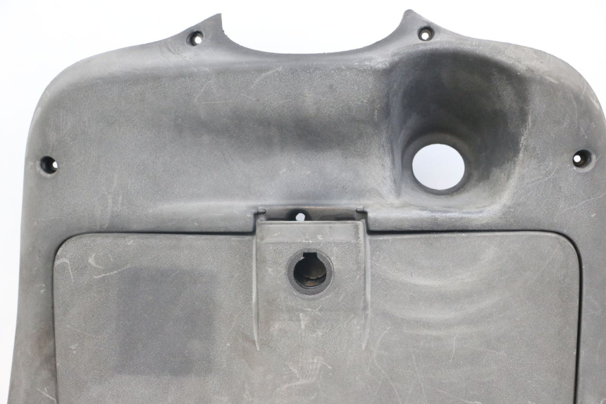 photo de INNER LEGSHIELD APRILIA SCARABEO GT 125 (1999 - 2007) - Checked used part