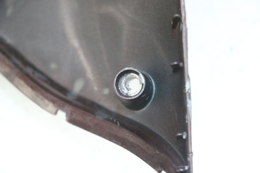 photo de INNER LEGSHIELD APRILIA SCARABEO GT TOURING 125 (1999 - 2005) - Zoom on usage condition