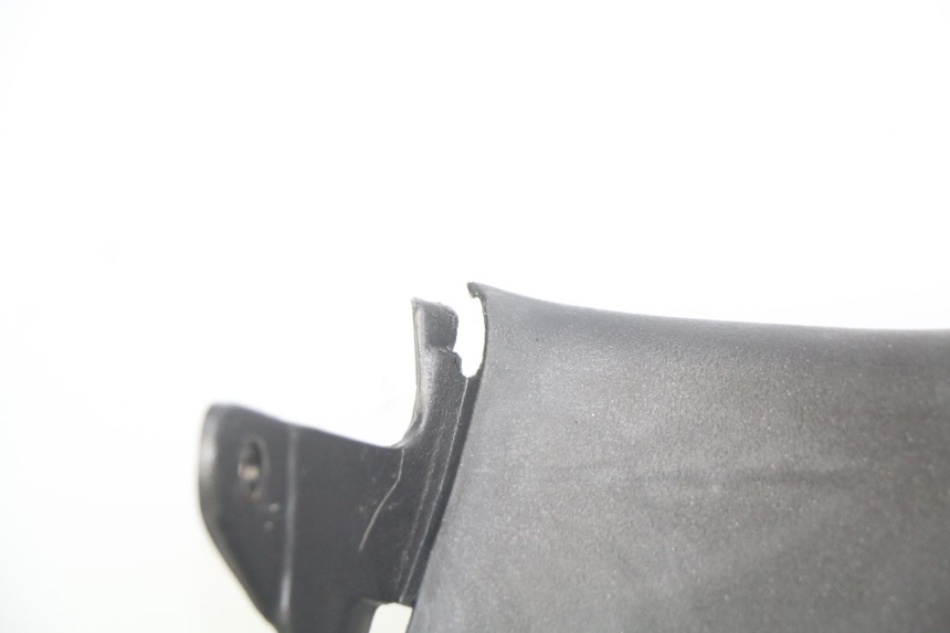 photo de INNER APRON APRILIA SCARABEO 100 (2003 - 2012) - Markings and original references