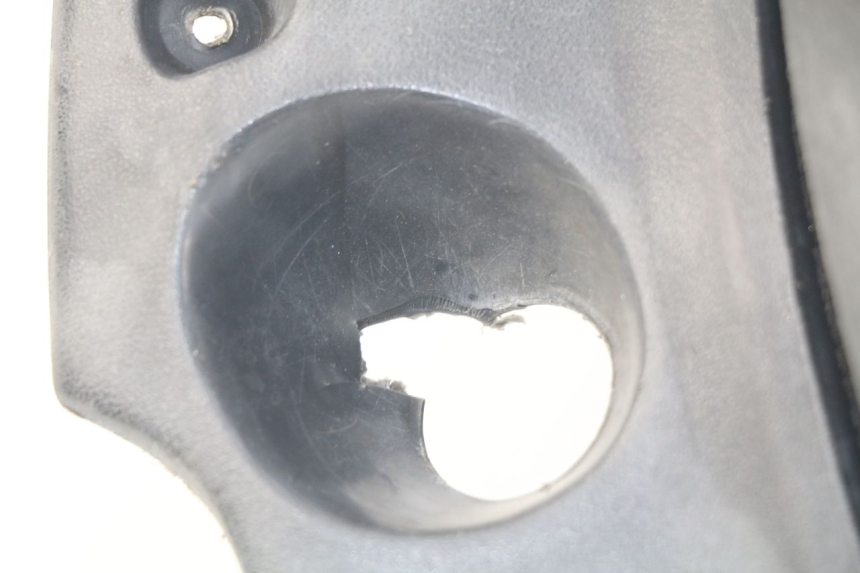 photo de INNER LEGSHIELD HONDA SJ BALI 50 (1996 - 1999) - Component zoom