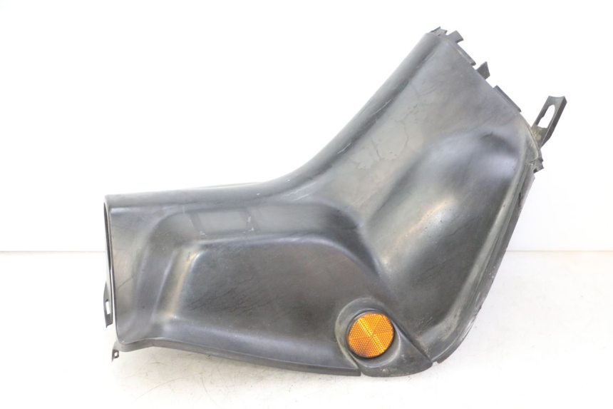 photo de INNER DASHBOARD PEUGEOT SPEEDAKE 50 (1995 - 1997) - Fixing points details