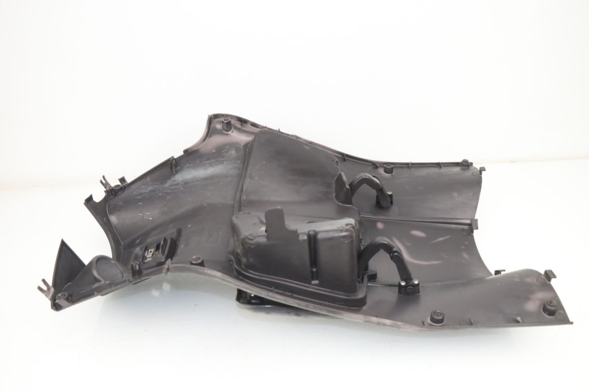 photo de INNER LEGSHIELD APRILIA SPORT CITY SPORTCITY 125 (2005 - 2008) - Distinctive features
