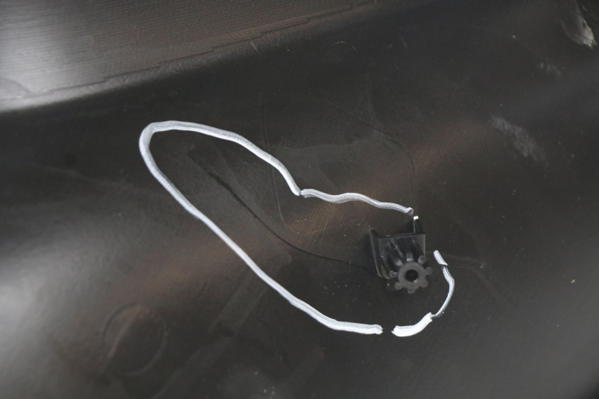 photo de INNER FAIRING PEUGEOT STREETZONE 4T 50 (2018 - 2023) - Product overview