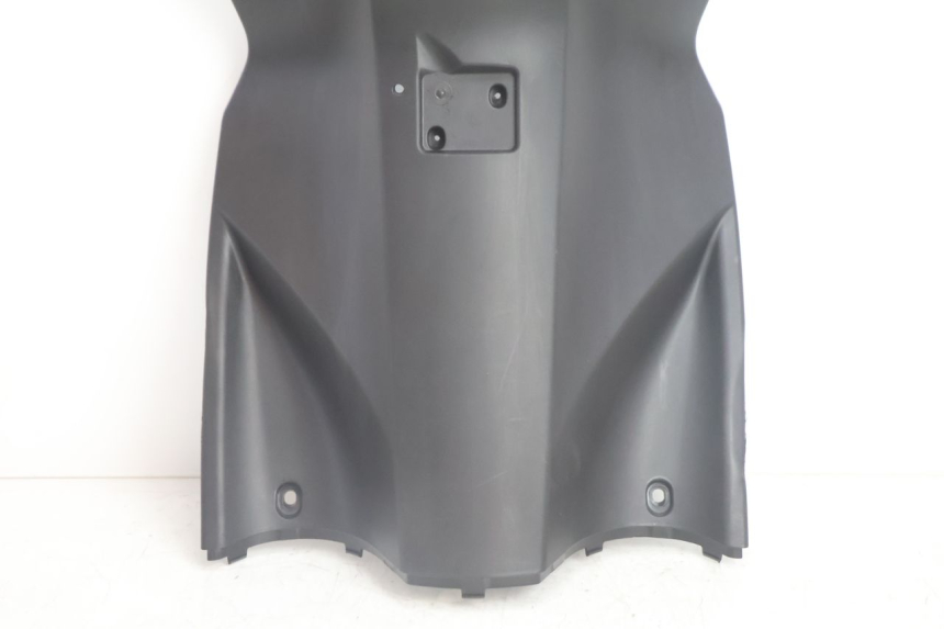 photo de INNER LEGSHIELD PEUGEOT STREETZONE NAKED 2T 50 (2014 - 2018) - Zoom on usage condition