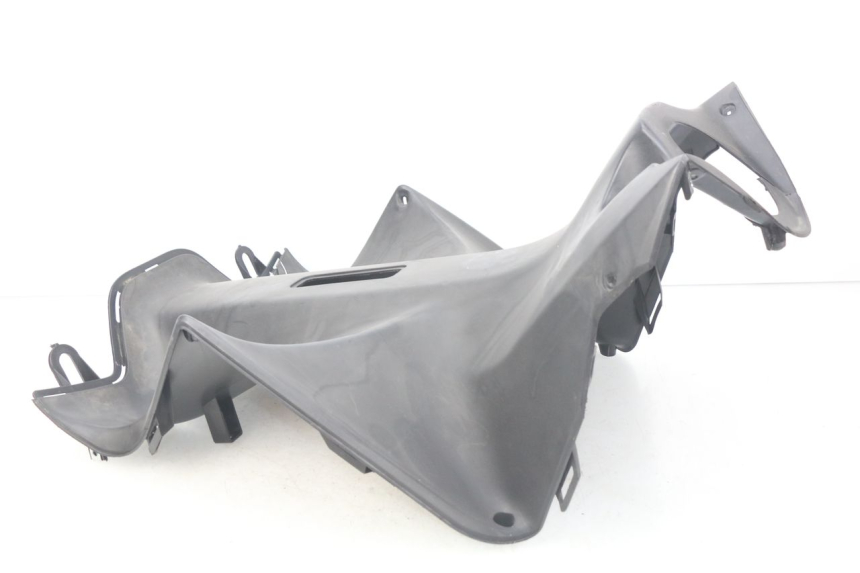 photo de INNER LEGSHIELD KYMCO SUPER 8 4T 50 (2018 - 2020) - Surface and material condition