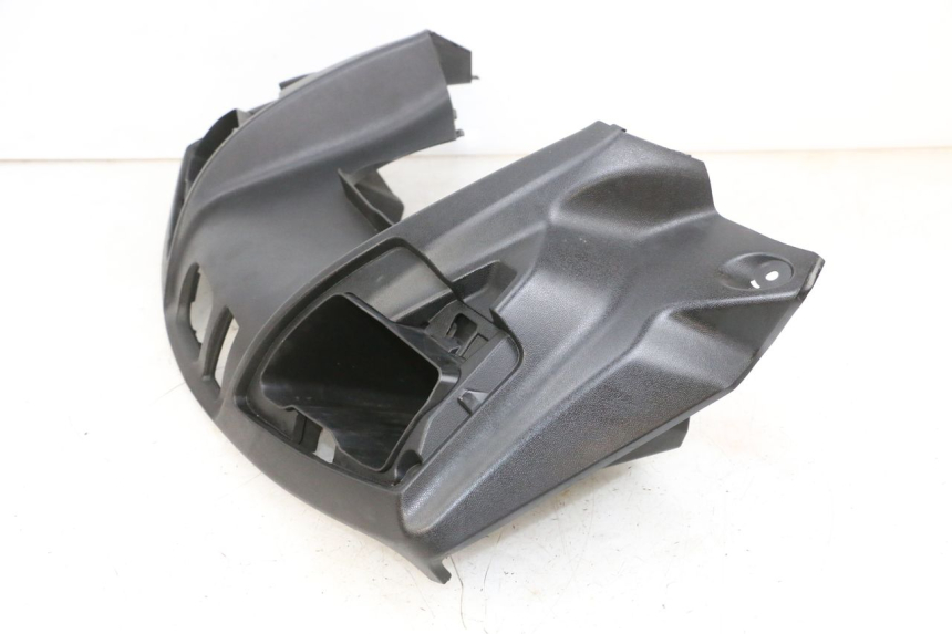 photo de INNER LEGSHIELD UPPER SUZUKI BURGMAN 650 (2013 - 2020) - Surface and material condition
