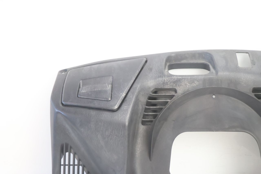 photo de INNER LEGSHIELD UPPER SUZUKI BURGMAN EXECUTIVE ABS 650 (2006 - 2012) - Component detail