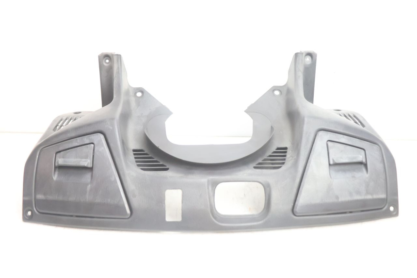 photo de INNER LEGSHIELD UPPER SUZUKI BURGMAN EXECUTIVE ABS 650 (2006 - 2012) - Component detail