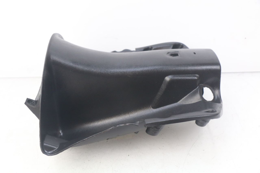 photo de INNER LEGSHIELD UPPER LONGJIA DIGITA 4T 50 (2006 - 2018) - Fixing points details