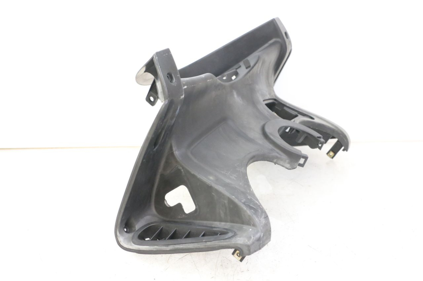 photo de INNER LEGSHIELD UPPER KYMCO GRAND DINK 125 (2008 - 2014) - Surface and material condition