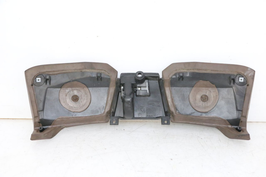 photo de UPPER INNER FAIRING PIAGGIO MP3 500 (2014 - 2017) - Surface and material condition