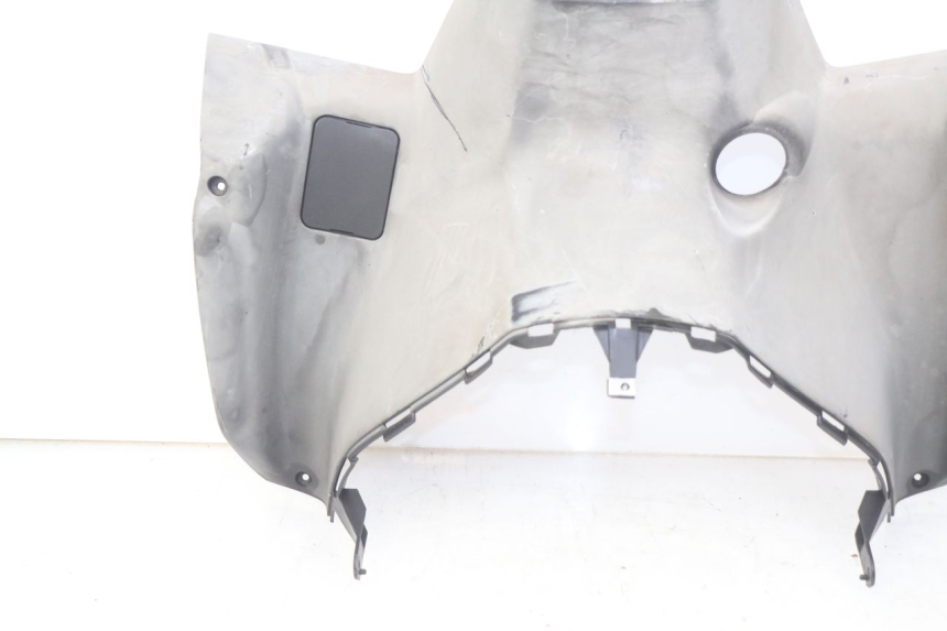 photo de UPPER INNER FAIRING GILERA NEXUS 125 (2007 - 2009) - Fixing points details