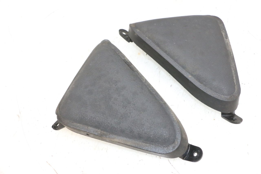 photo de INNER LEGSHIELD UPPER YAMAHA X-MAX XMAX 125 (2010 - 2013) - Alternative perspective