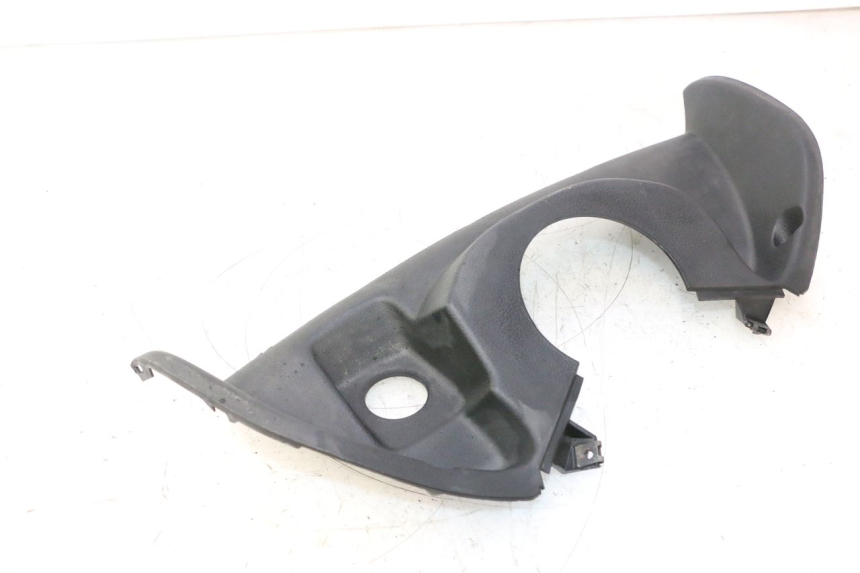 photo de INNER LEGSHIELD UPPER YAMAHA YP MAJESTY 125 (2002 - 2006) - Component detail