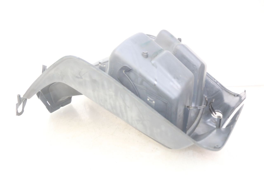 photo de INNER FAIRING PEUGEOT SV 125 (1991 - 1994) - Surface and material condition