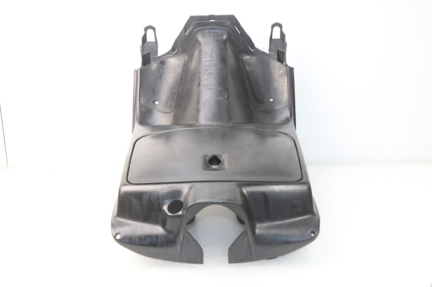 photo de INNER LEGSHIELD PEUGEOT SV 50 (1992 - 2004) - Focus on structure