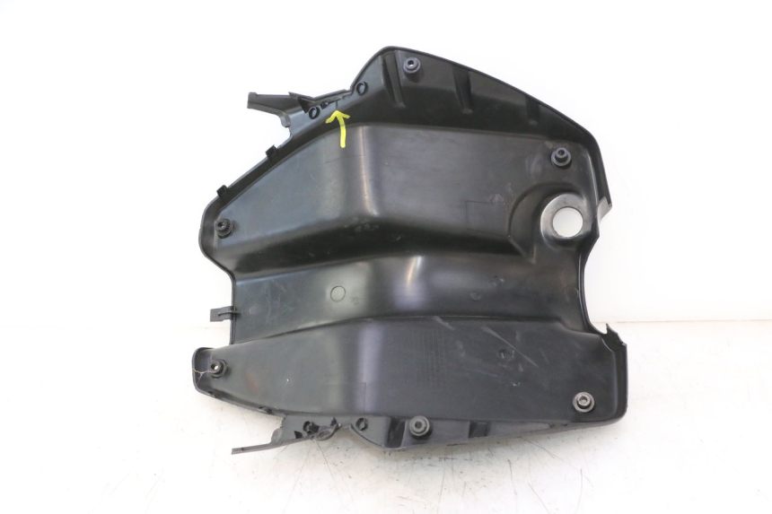 photo de INNER LEGSHIELD PEUGEOT TREKKER 50 (1995 - 2004) - Surface and material condition