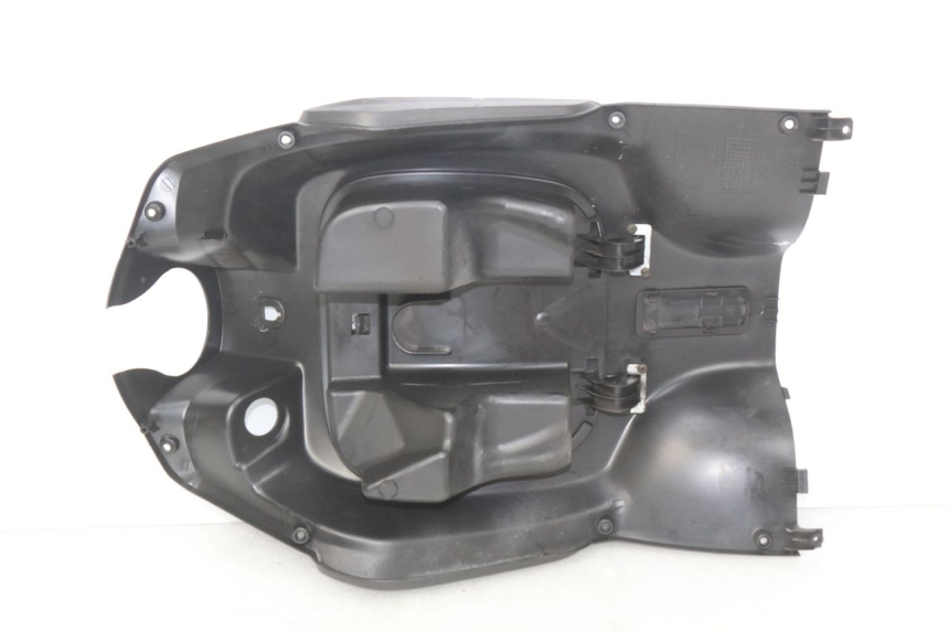 photo de INNER LEGSHIELD PEUGEOT TWEET 4T 50 (2018 - 2022) - Alternative perspective