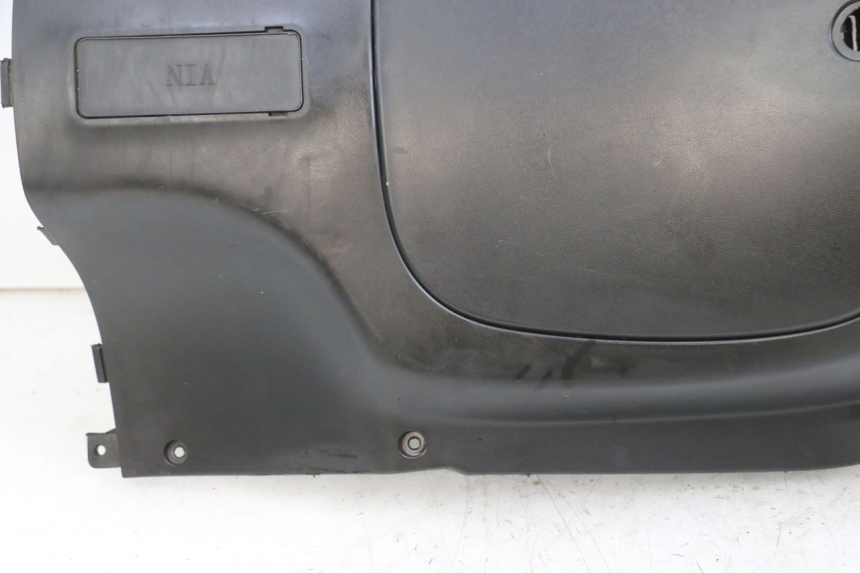 photo de INNER LEGSHIELD PEUGEOT TWEET PRO EFI 4T 50 (2021 - 2022) - Supplementary product photo