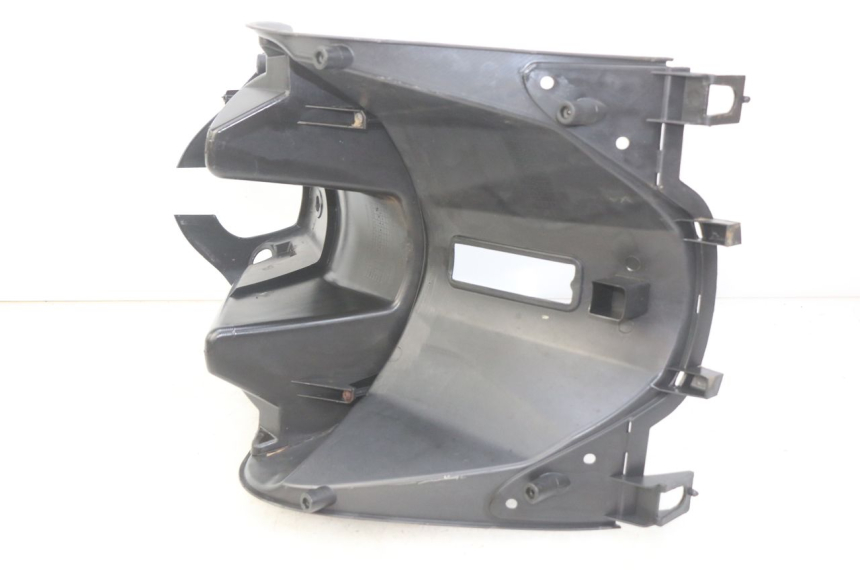 photo de INNER FAIRING PEUGEOT V-CLIC VCLIC 50 (2007 - 2013) - Fixing points details