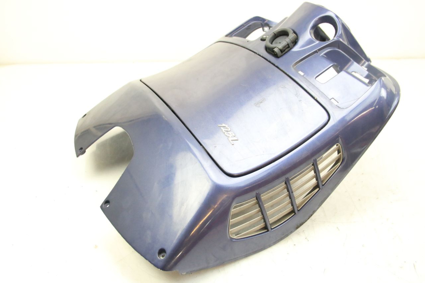 photo de INNER LEGSHIELD PIAGGIO VESPA GRANTURISMO 125 (2003 - 2007) - Distinctive features