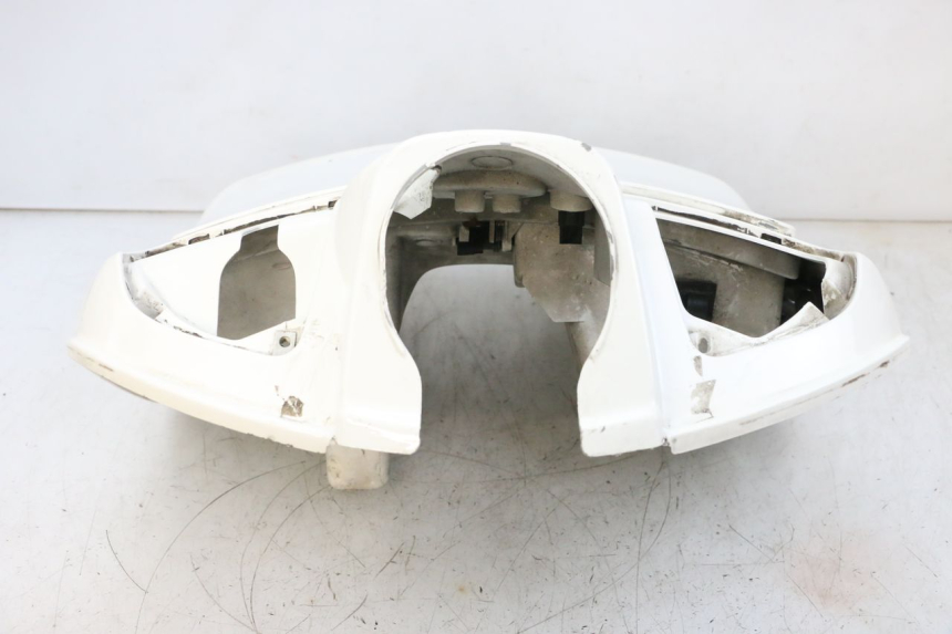 photo de INNER LEGSHIELD PIAGGIO VESPA GTS SUPER IE 125 (2009 - 2016) - Component detail