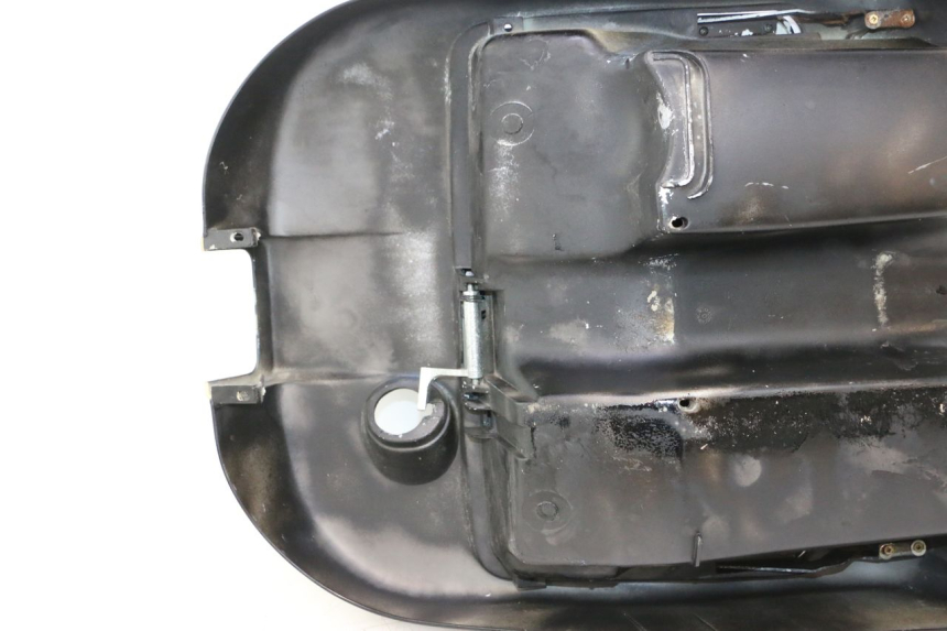 photo de INNER LEGSHIELD PIAGGIO VESPA PK FL 2T 50 (1990 - 1996) - Spare part profile view