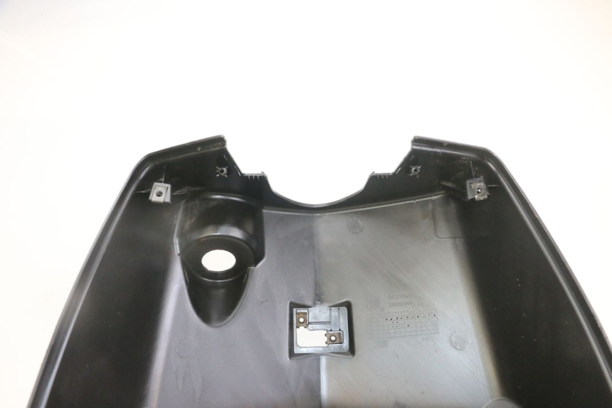 photo de INNER APRON PEUGEOT VIVACITY NEW 4T 50 (2008 - 2017) - Alternative perspective