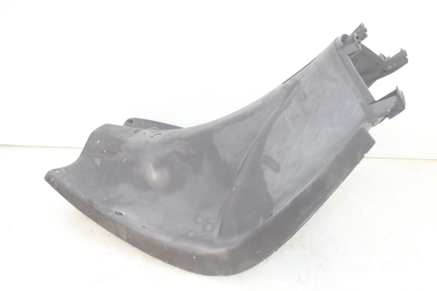 photo de INNER LEGSHIELD PEUGEOT VIVACITY 100 (1999 - 2008) - Distinctive features