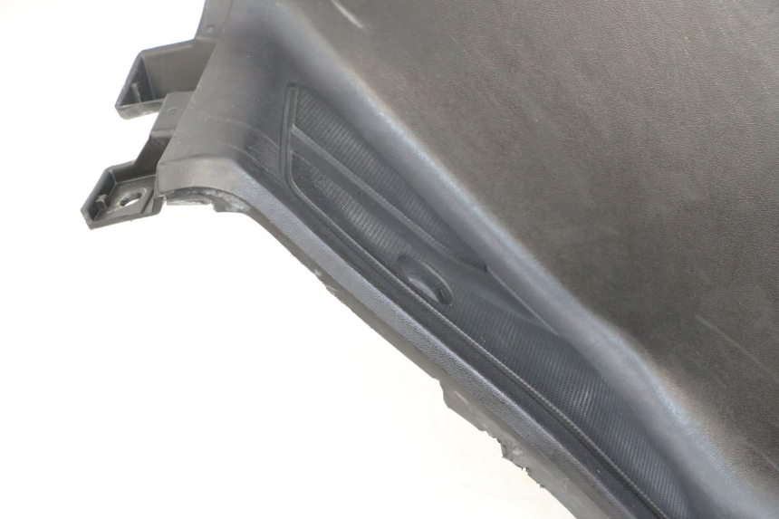 photo de INNER LEGSHIELD YAMAHA X-MAX XMAX ABS 250 (2010 - 2012) - Markings and original references