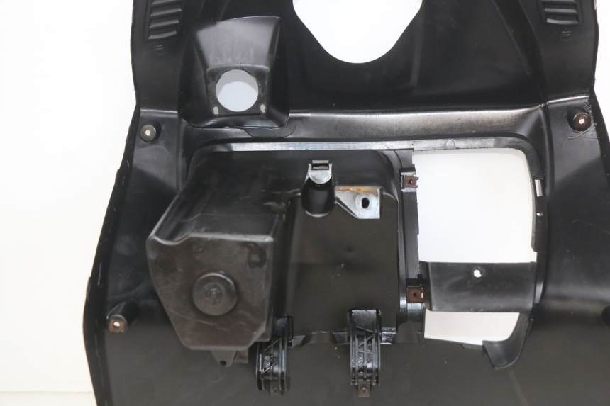 photo de INNER APRON YAMAHA X-MAX XMAX 250 (2006 - 2009) - Zoom on usage condition