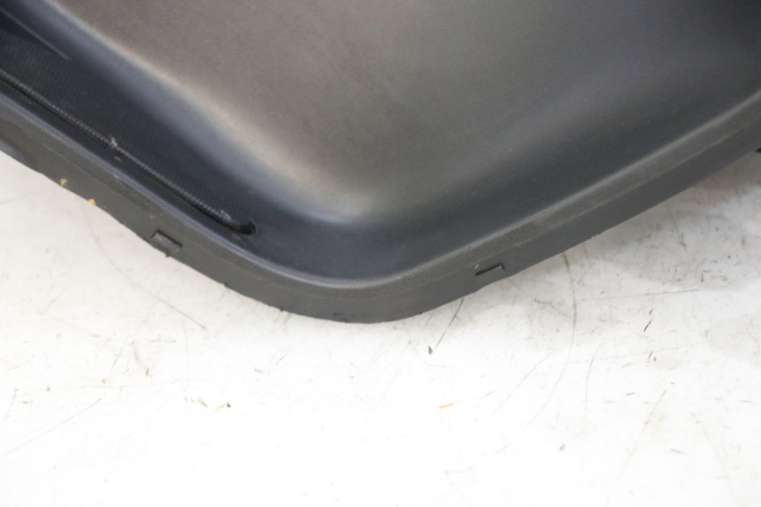 photo de INNER FAIRING YAMAHA X-MAX XMAX 125 (2010 - 2013) - Alternative angle