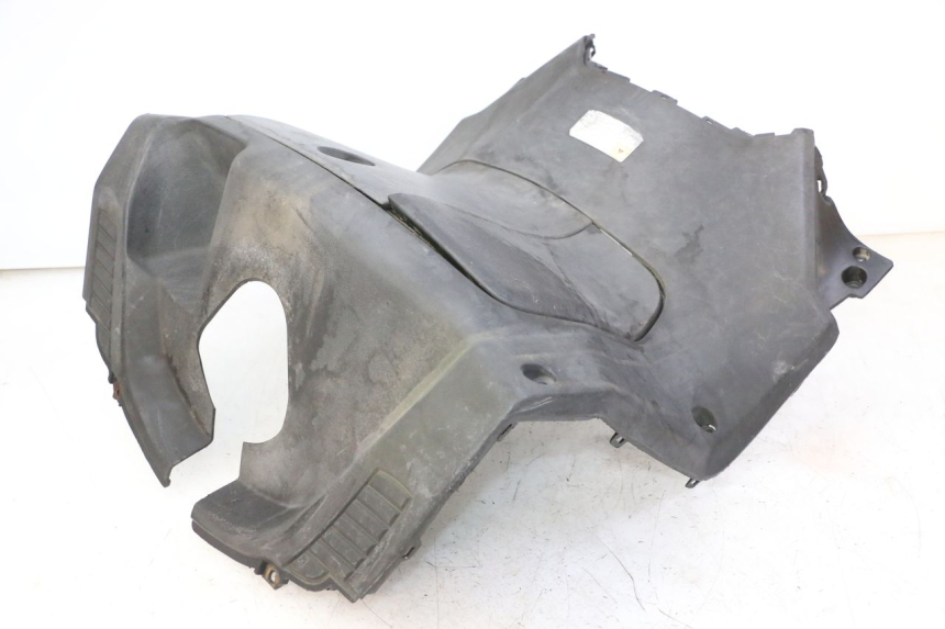 photo de INNER APRON YAMAHA X-MAX XMAX 250 (2006 - 2009) - Detailed visual inspection