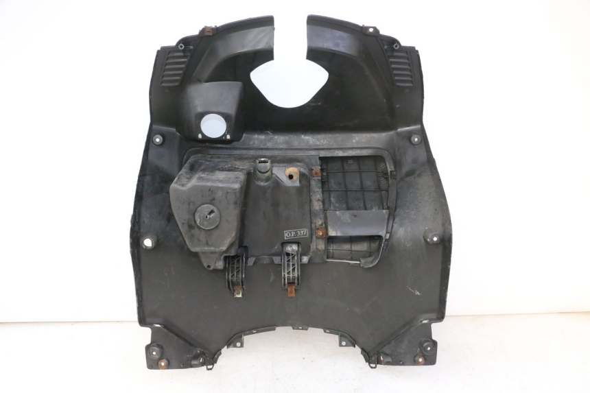 photo de INNER APRON YAMAHA X-MAX XMAX 250 (2006 - 2009) - Checked used part